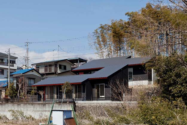 (東京都あきる野市)秋川の３段崖地の家/A棟